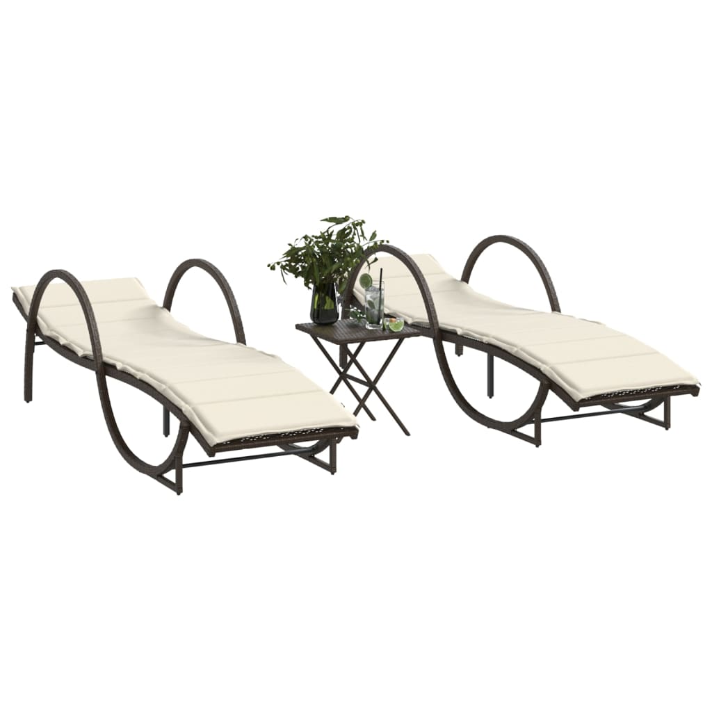 liggestole 2 stk. med bord polyrattan brun