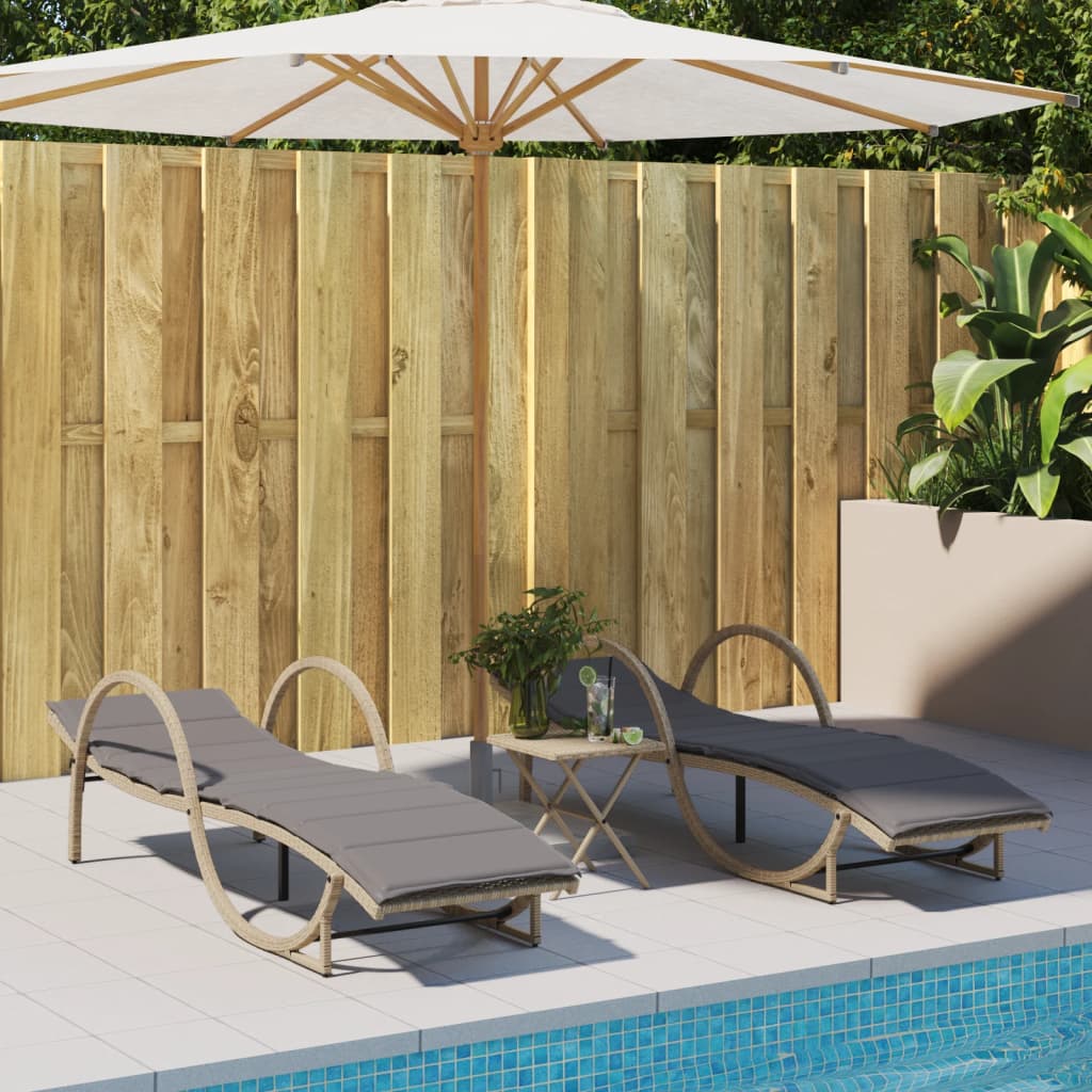 liggestole 2 stk. med bord polyrattan beige