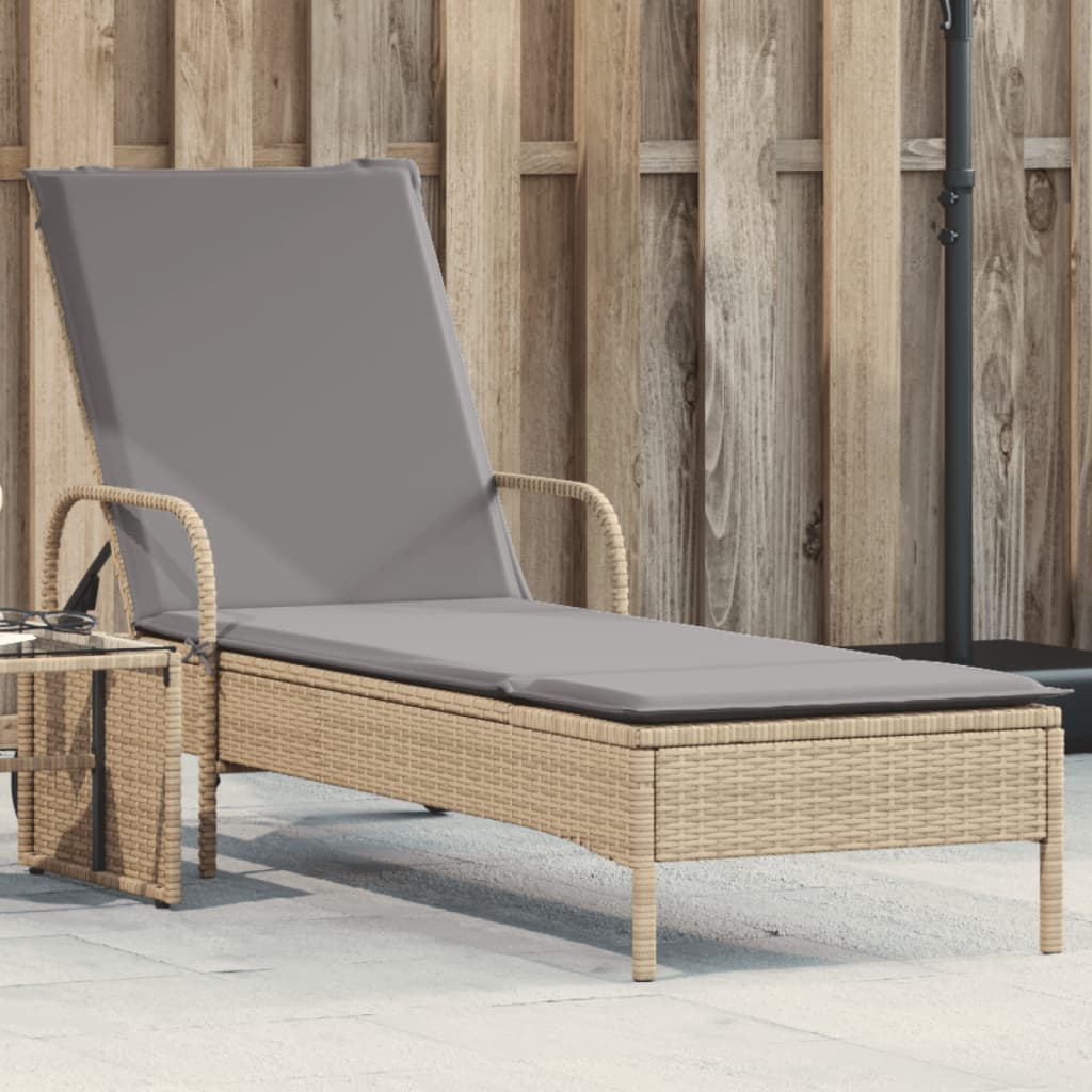 liggestol med hjul og hynde polyrattan beige