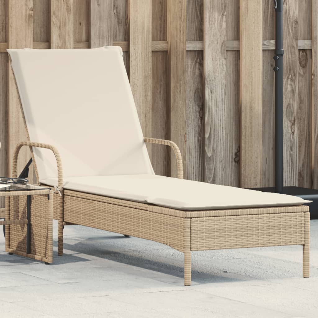 liggestol med hjul og hynde polyrattan beige